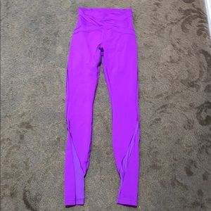 Fuchsia Lululemon leggings